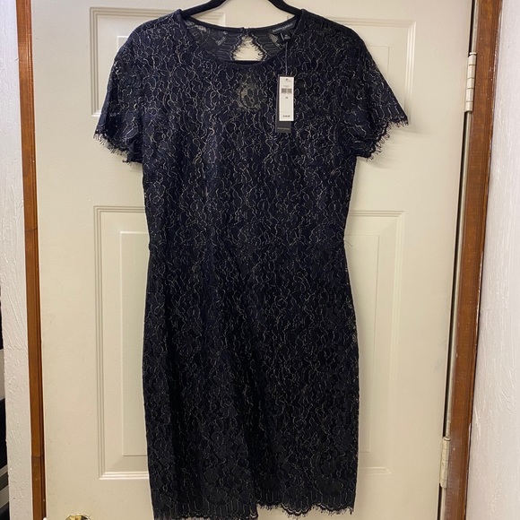 Banana Republic NWT Black Lace Holiday dress - Picture 7 of 10